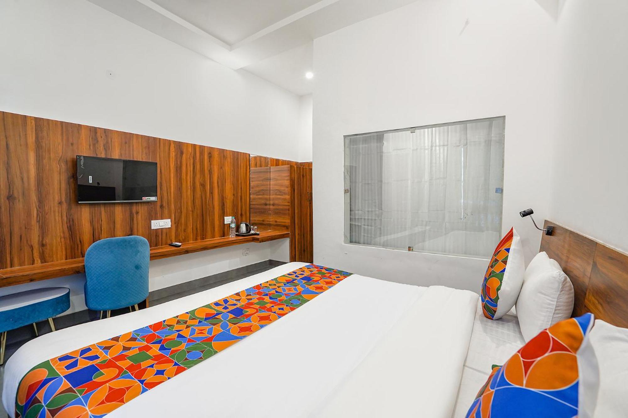 Montreal By Madhuban Inn Rishikesh Exterior photo