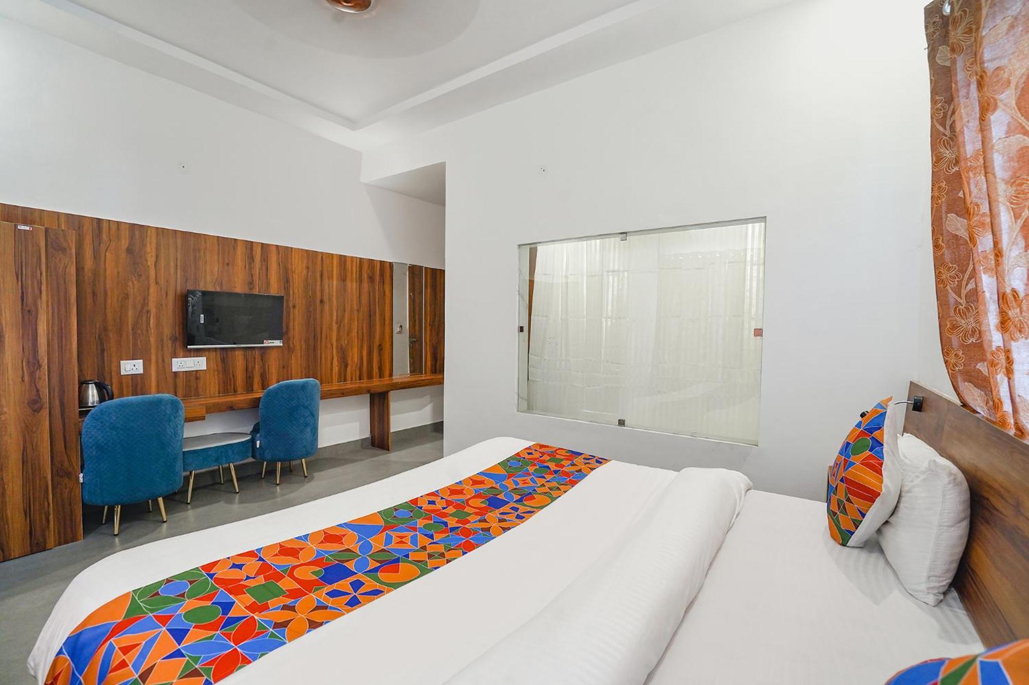 Montreal By Madhuban Inn Rishikesh Exterior photo