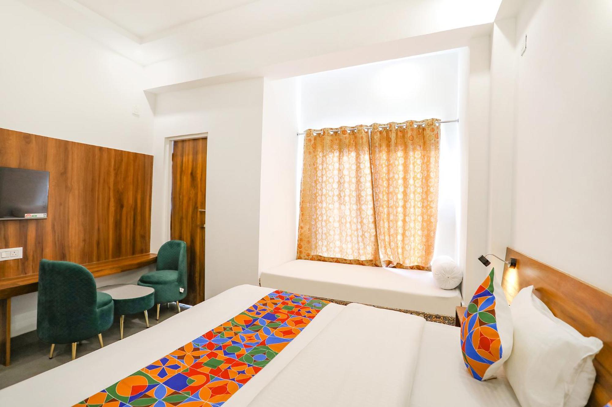 Montreal By Madhuban Inn Rishikesh Exterior photo